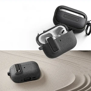Защитный чехол с замком и карабином VRS Design MODERN LOCK для AirPods Pro 2 Sandstone - Фото 3
