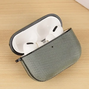 Чехол с карабином iLoungeMax Nylon Gray Black для AirPods Pro 3 - Фото 2