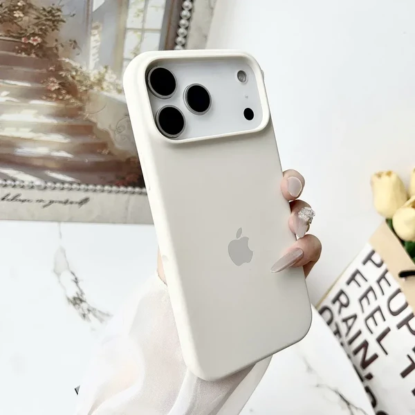 Силіконовий чохол iLoungeMax Liquid Silicone Soft Case MagSafe GDB для iPhone 17