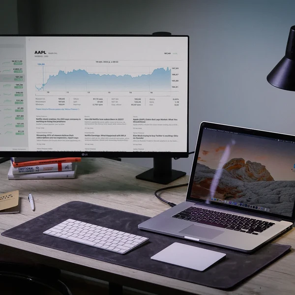 Шкіряний килимок для миші та клавіатури INCARNE ProDesk Large Grey у Луцьку
