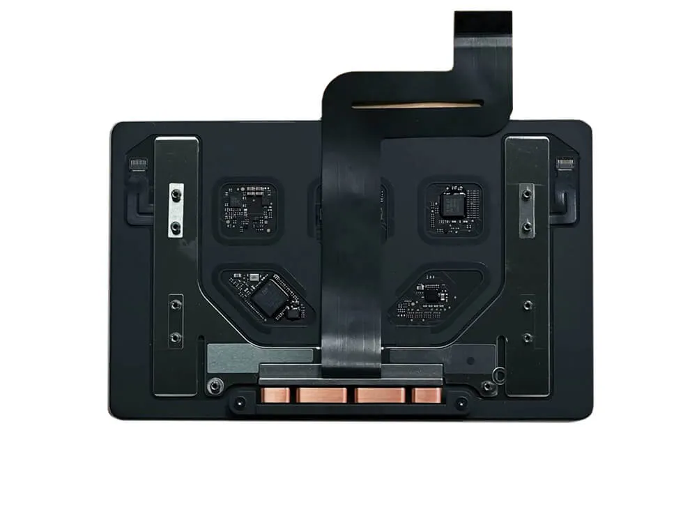 Замена тачпада MacBook Pro 13" M2 (2022) A2338