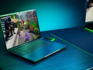 Геймерський ноутбук Razer Blade 16 з екраном 240 Гц - Фото 8