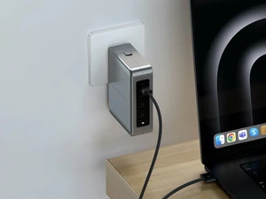 Быстрое сетевое зарядное устройство Satechi 145W GaN с 4 USB-C PD портами