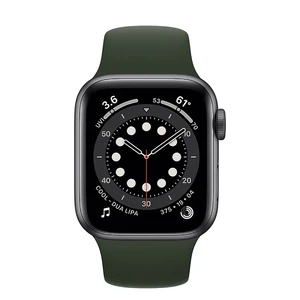 Смарт-часы Apple Watch Series 6 GPS, 40mm Space Gray Aluminum Case with Cyprus Green Sport Band (MG1A3) - Фото 2