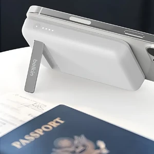 Беспроводной MagSafe повербанк с подставкой Belkin BoostCharge Power Bank 5K для iPhone с поддержкой быстрой зарядки 7,5 Вт, 5000 mAh White - Фото 5