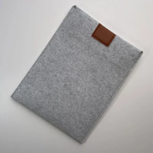 Чохол з повсті iLoungeMax FreeFelt Light Grey для MacBook Air 13" |  Pro 13" Retina | Pro 13" - Фото 4