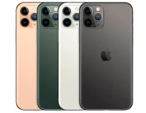 Чистка від пилу і бруду iPhone 11 Pro