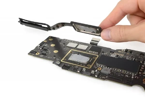 Чистка термопасты MacBook Air 13