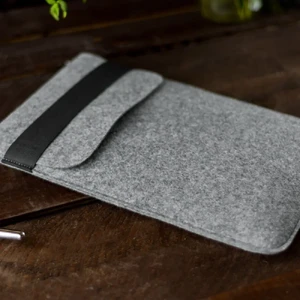 Тонкий повстяний чохол-кишеня із застібкою для MacBook Pro 14 (2023 | 2021) Light Gray - Фото 9