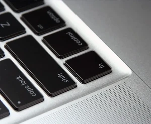 Захисна накладка (плівка) iLoungeMax ClearGuard для клавіатури MacBook 12"EU - Фото 7