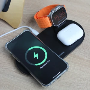 Док-станція Mcdodo 3 in 1 Magnetic Wireless Charger MagSafe 15W White для iPhone | AirPods | Apple Watch - Фото 3