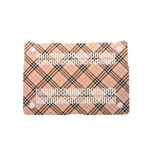 Чехол iLoungeMax Burberry Pattern для MacBook Pro 15" Retina - Фото 2