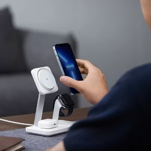 Док-станція ESR HaloLock Wireless Charger CryoBoost 3 in 1 Arctic White для iPhone | AirPods | Apple Watch + EU адаптер - Фото 6