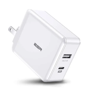 Быстрое зарядное устройство ESR PD Charger 30W USB-C + USB (Евро)