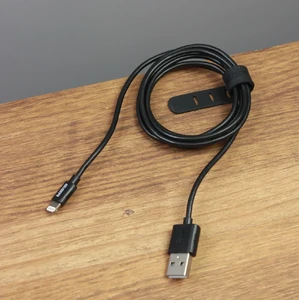 Зарядный MFi USB кабель ESR USB-A to Lightning Black для iPhone (1.2 m) - Фото 2