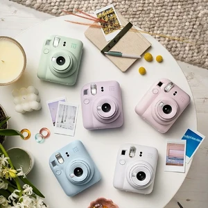 Фотокамера миттєвого друку Fujifilm Instax Mini 12 Lilac Purple - Фото 6