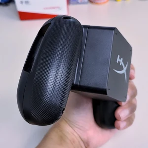 Беспроводной игровой контроллер для iPhone с PowerBank 3000mAh и беспроводной зарядкой | HyperX ChargePlay Clutch - Фото 4