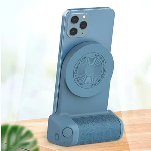 Магнітний тримач-зарядка iLoungeMax Camera Handle Photo Holder MagSafe Purple для iPhone | Android - Фото 8