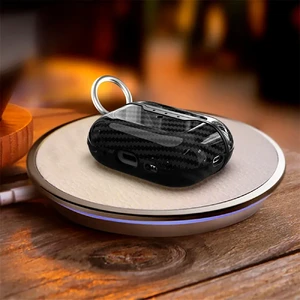 Защитный чехол c карабином iLoungeMax Black для AirPods Pro 2 - Фото 3