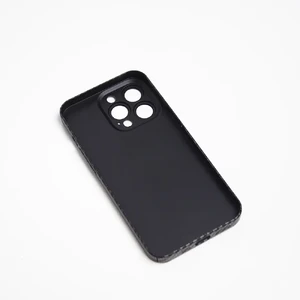 Защитный чехол iLoungeMax Carbon Fiber Pattern Case MagSafe Black для iPhone 14 Pro - Фото 3