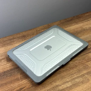 Протиударний чохол iLoungeMax Laptop Kickstand Case Gray для MacBook Pro 13'' (2016-2020) - Фото 7