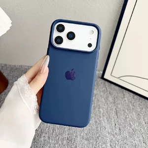 Силиконовый чехол iLoungeMax Liquid Silicone Soft Case Deep Blue для iPhone 17