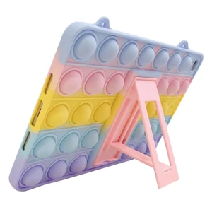 Чехол антистресс Поп-Ит с держателем для шнурка iLoungeMax Pop It Yellow Blue Rainbow для iPad Pro 11" (2022 | 2021 | 2020) - Фото 2