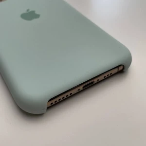Силіконовий чохол iLoungeMax Silicone Case Beryl для iPhone 11 Pro OEM - Фото 4