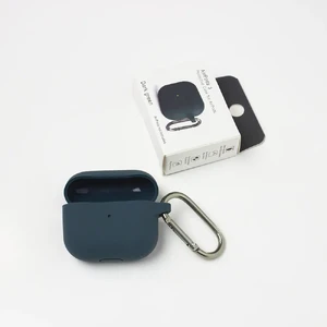 Силиконовый чехол с карабином iLoungeMax Dark Green для AirPods 3 - Фото 2