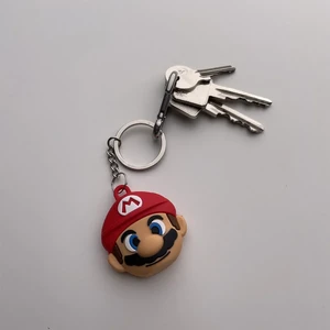 Силіконовий брелок з кільцем iLoungeMax Silicone Case Mario для AirTag - Фото 4
