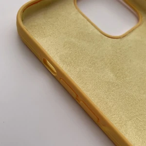Силіконовий чохол iLoungeMax Silicone Case Yellow для iPhone 12 Pro Max OEM - Фото 6