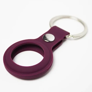 Силіконовий брелок з кільцем iLoungeMax Silicone Keychain Case Purple для AirTag - Фото 6