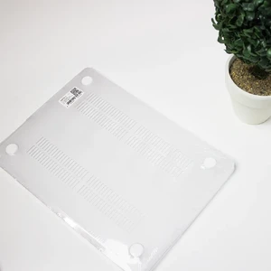 Чехол-накладка iLoungeMax Soft Touch Transparent для MacBook Pro 14" M3 | M2 | M1 - Фото 3