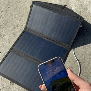 Портативная солнечная панель (зарядка) 20W с USB-портом для кемпинга и зарядки смартфона | iLoungeMax Solar Panel - Фото 6