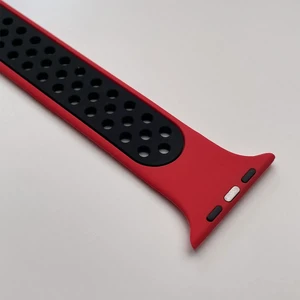Силиконовый монобраслет iLoungeMax Solo Loop Nike Red | Black для Apple Watch Ultra 49mm | 45mm | 44mm | 42mm Size L - Фото 4