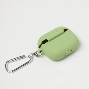 Силіконовий чохол з карабіном iLoungeMax TPU Case Mint Green для AirPods 3 - Фото 3