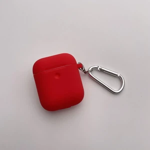 Чохол з карабіном для AirPods 2 | 1 iLoungeMax TPU Case Red - Фото 4