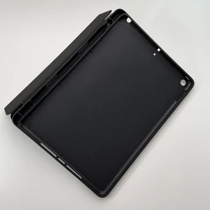 Чехол с держателем для стилуса для iPad 9 | 8 | 7 10.2" (2021 | 2020 | 2019) iLoungeMax Protective Smart Cover Black - Фото 2
