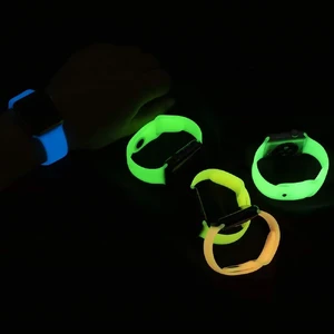 Светящийся силиконовый ремешок iLoungeMax Luminous Strap для Apple Watch Ultra 49 mm | 45mm | 44mm | 42mm White - Фото 4