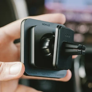 Магнітний автотримач MagSafe із бездротовою зарядкою Nomad Charge Mount для iPhone - Фото 6