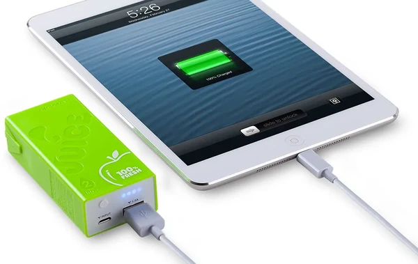 Салатовий зовнішній акумулятор MOMAX iPower Juice 4400mAh для iPhone | iPad | iPod | Mobile в Запоріжжі