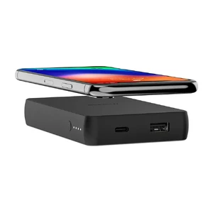 Беспроводной повербанк Mophie Charge Stream Powerstation Wireless 6040mAh - Фото 8