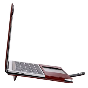 Кожаный чехол iLoungeMax HorseShell Brown для MacBook Pro 13" (2016 | 2017 | 2018) - Фото 4