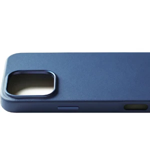 Синий кожаный чехол Mujjo Full Leather Case MagSafe для iPhone 16 Pro Max - Фото 3