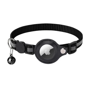 Ошейник для кошек и собак с держателем Apple AirTag и колокольчиком | iLoungeMax Cat Bell Collar Black  - Фото 1
