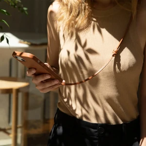 Шкіряний чохол-накладка Native Union CLIC Classic MagSafe Tan для iPhone 13 Pro Max - Фото 6