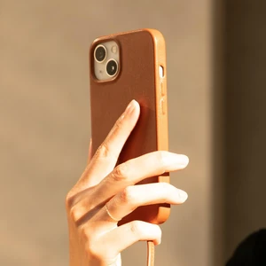 Шкіряний чохол-накладка Native Union CLIC Classic MagSafe Tan для iPhone 13 Pro Max - Фото 7