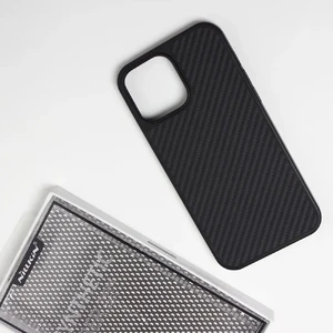 Черный карбоновый чехол Nillkin Synthetic Fiber Series для iPhone 13 Pro Max - Фото 7