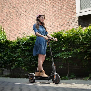 Електросамокат Ninebot KickScooter by Segway F40E - Фото 3