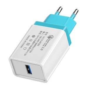 Зарядний пристрій iLoungeMax Olaf Qualcomm Quick Charge 3.0 Green  - Фото 1